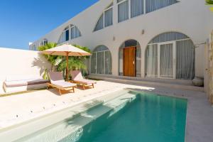3BR Pool Villa Bingin w Ocean View Rooftop - Mare