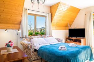Przytulny Apartament w Zielonej Okolicy z Widokiem na Góry By Noclegi Renters
