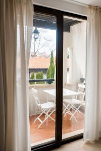 Sea Breeze Apartment, Oasis Resort, Lozenets