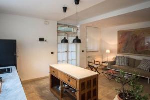 Ambra Apartment