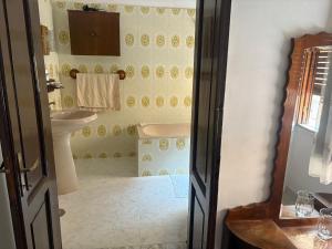 Scaramella room s