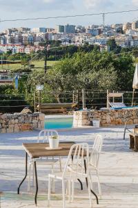 Tenuta 25 - Stone Villa with Pool in Puglia