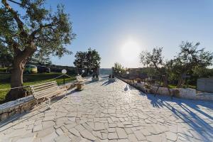 Tenuta 25 - Stone Villa with Pool in Puglia