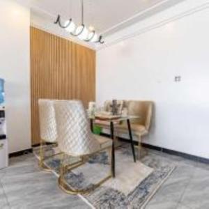 Executive living two bedroom apartment with fully equipped gym swimming pool children playing ground and amazing scenic city views