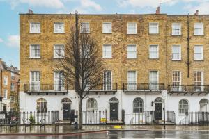 Modern Baker Street Flat with Patio