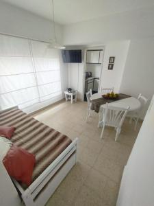 Córdoba y Moreno Mar del Plata dos ambientes centro