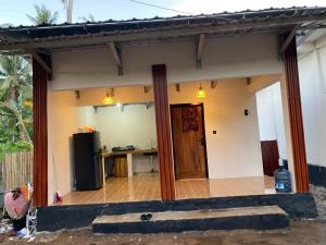 KUTA GLORI Homestay