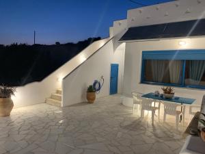 Blue sea villa