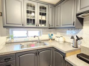 Sweet melody Hongdae private APT