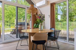Bosvilla Heidehaas met Hottub