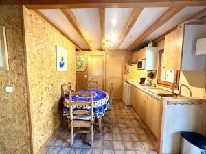 Ideally located chalet by Lake Annecy
