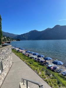 Design e Vista Lago Beachfront Oasis with AC e WiFi