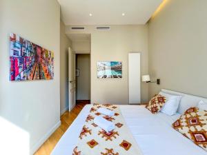UrbanFlat 141 - Grand Appartement Champs-Elysees Ponthieu