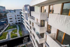 Golden River Apartment - homfi Collection