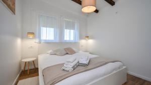 Villa Una by Villas Guide