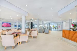 Aparthotel Flora