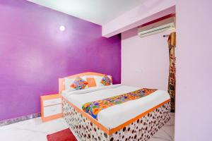 FabHotel Triotel Inn