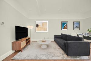 High Spec 2 Bedroom Apartment near West Kensington