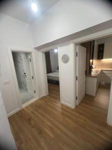 Theranda Apartment 21