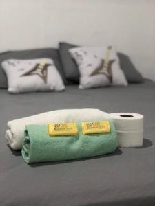 Loft privado en los planes de renderos con parqueo privado