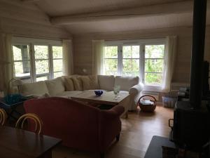 Log House Near A Child-Friendly Sandy Beach
