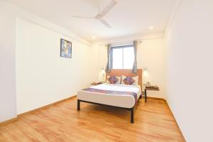 FabHotel Rova Stays