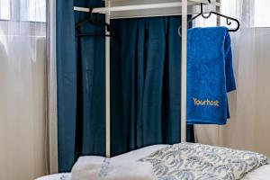 Wake up with the Sea Breeze- House with pool AP1