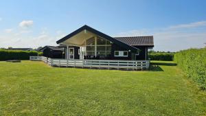Cozy And Modern Holiday Home WithEquipment
