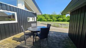 Cozy And Modern Holiday Home WithEquipment