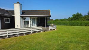 Cozy And Modern Holiday Home WithEquipment
