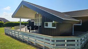 Cozy And Modern Holiday Home WithEquipment