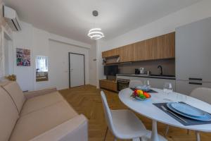 City Stay Arco della Pace, Luxury 1Bedroom with WiFi
