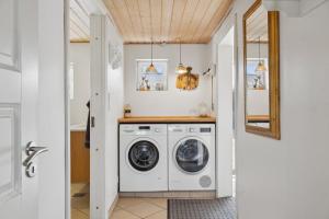 Cozy Holiday Home In Harboøre