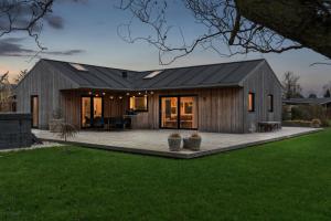 Scenic Summer House With Space For The Family