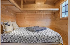 Cozy Log Cabin With A Panoramic View