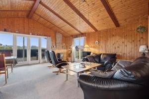 Holiday Oasis Near Dunes Beach And Activities