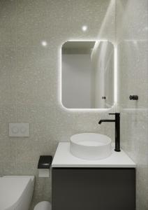 Grid by Zoia Living