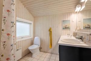 Summer House Close To Nature And Beach