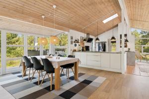 Private Holiday Retreat Near Beach Nature