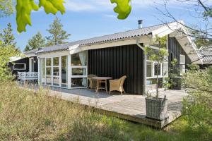 Private Holiday Retreat Near Beach Nature