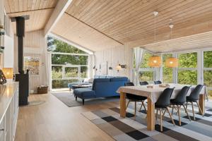 Private Holiday Retreat Near Beach Nature