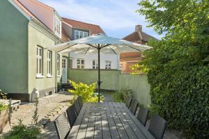 Holiday Home With Billard Table And Top Location