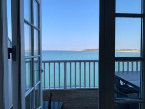 Appartment By The Sea And Family Friendly Beach