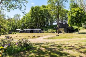 Beautiful House In Fantastic Surroundings