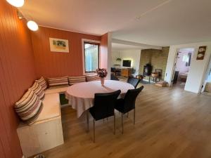Charming Holiday Home In Peaceful Area