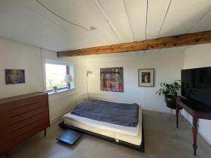 Renovated Country Home 50 M From The Sea