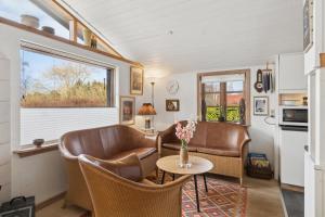 Lovely Holiday Home Near Sandy Beach
