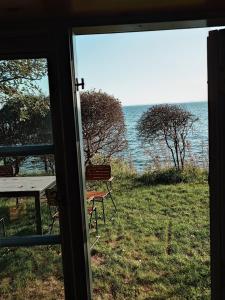 Historic Holiday Idyll Close To The Water