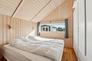 Dog-Friendly Cottage Near Beach And Nature