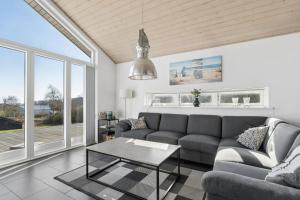 Sea View Spa And Space For The Whole Family